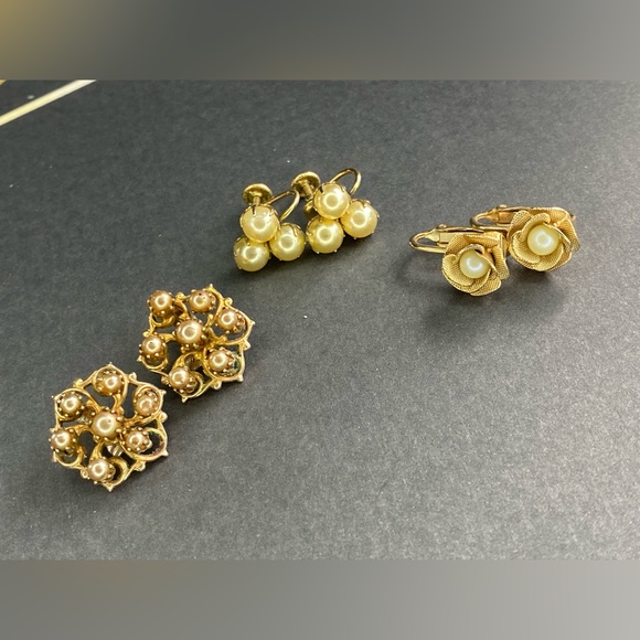 Vintage Jewelry - Antique Clip On Earrings - Gold & Pearl - Set of 3
